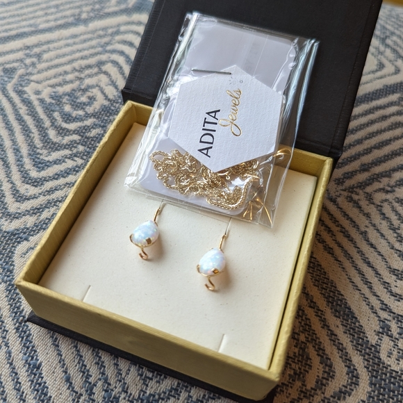 SOLD Adita 14k Yellow Gold Teardrop White Opal Necklace-Chain/Pendant/Earrings - Picture 10 of 11